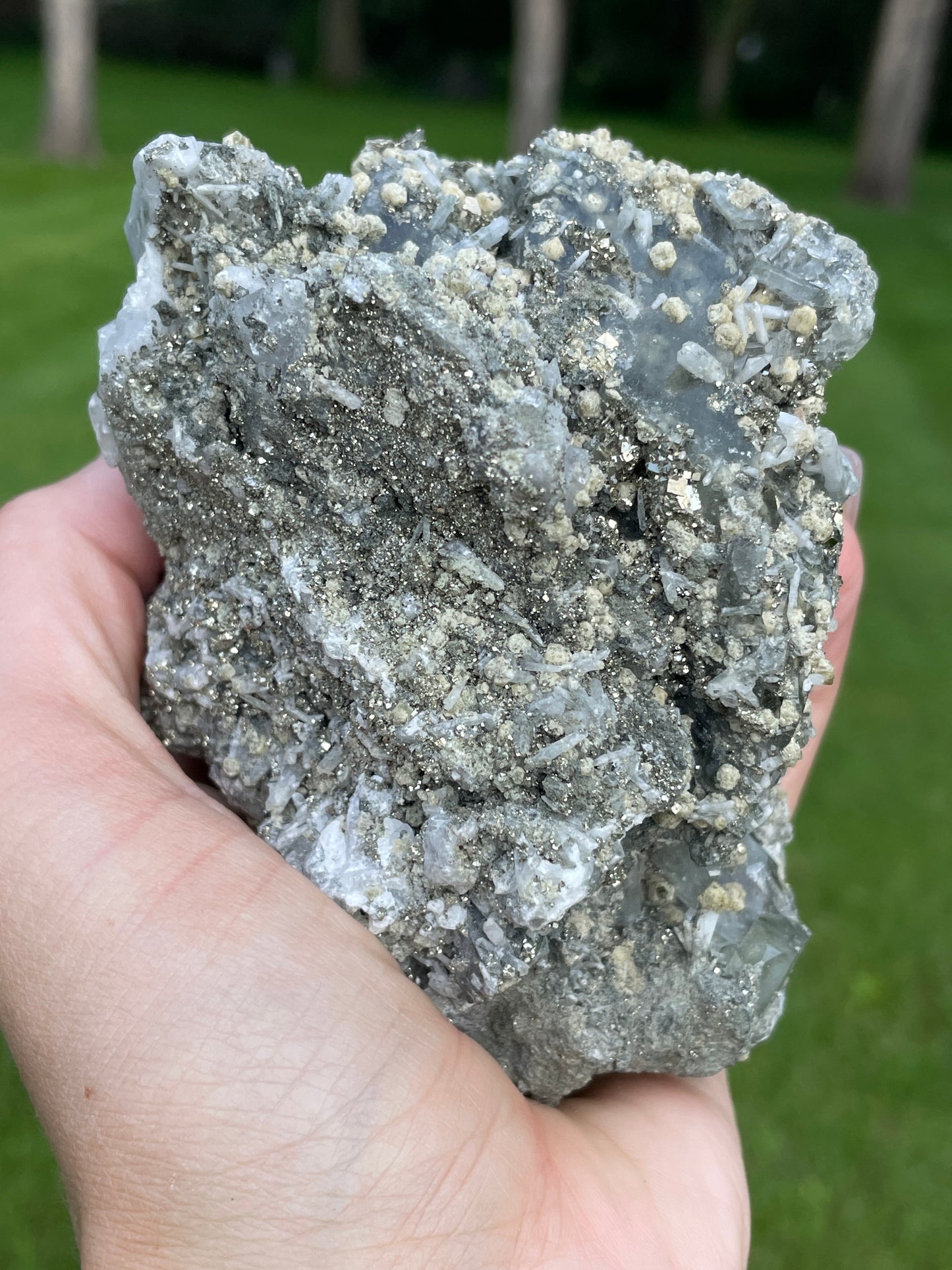 DAZZLING DATOLITE with CHALCOPYRITE