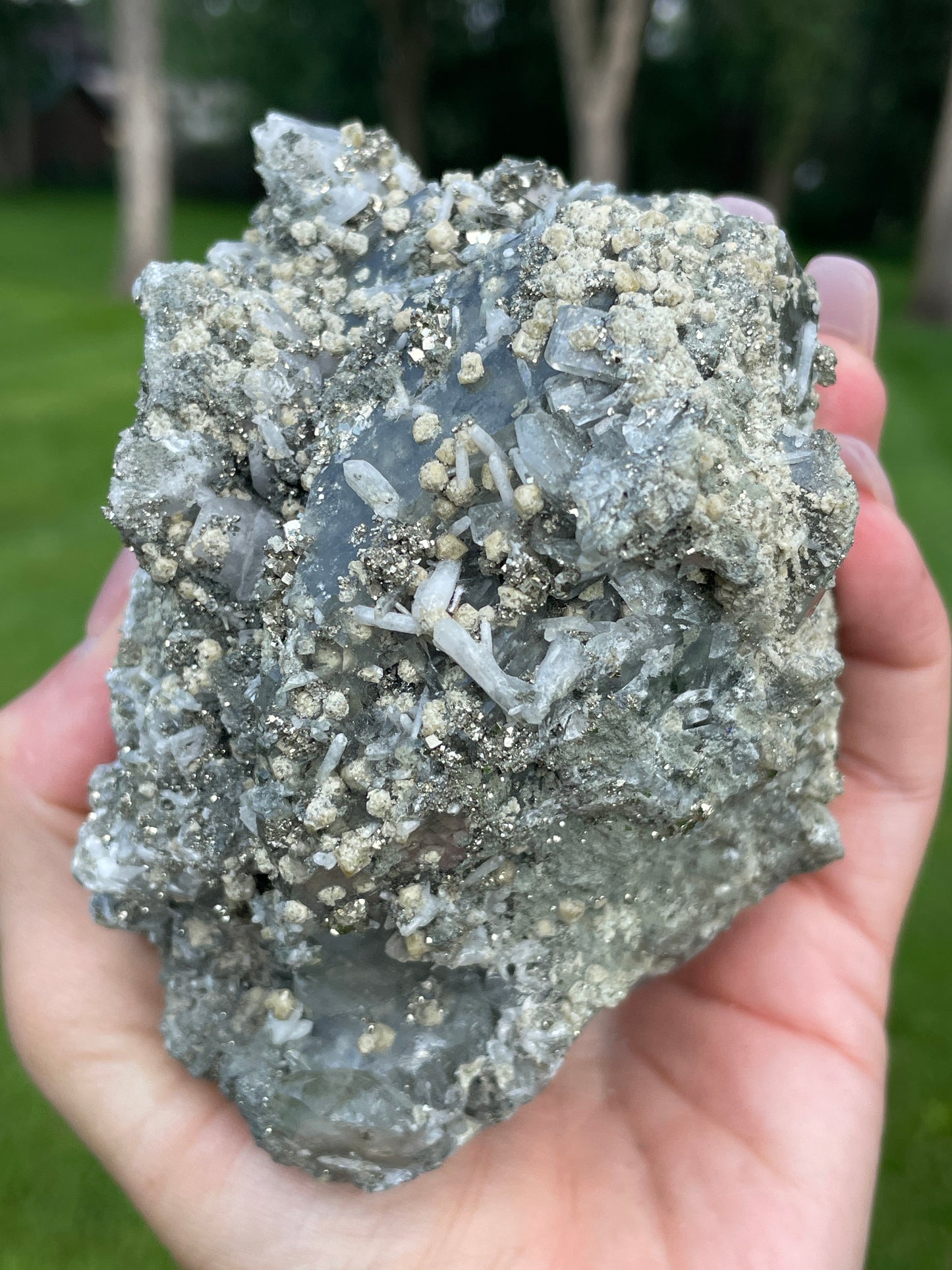 DAZZLING DATOLITE with CHALCOPYRITE